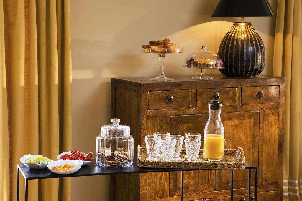 Hotel De France Angerville  ภายนอก รูปภาพ