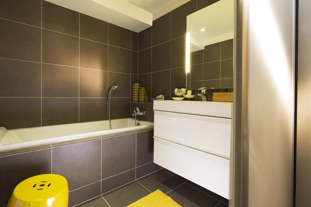 Hotel De France Angerville  ภายนอก รูปภาพ