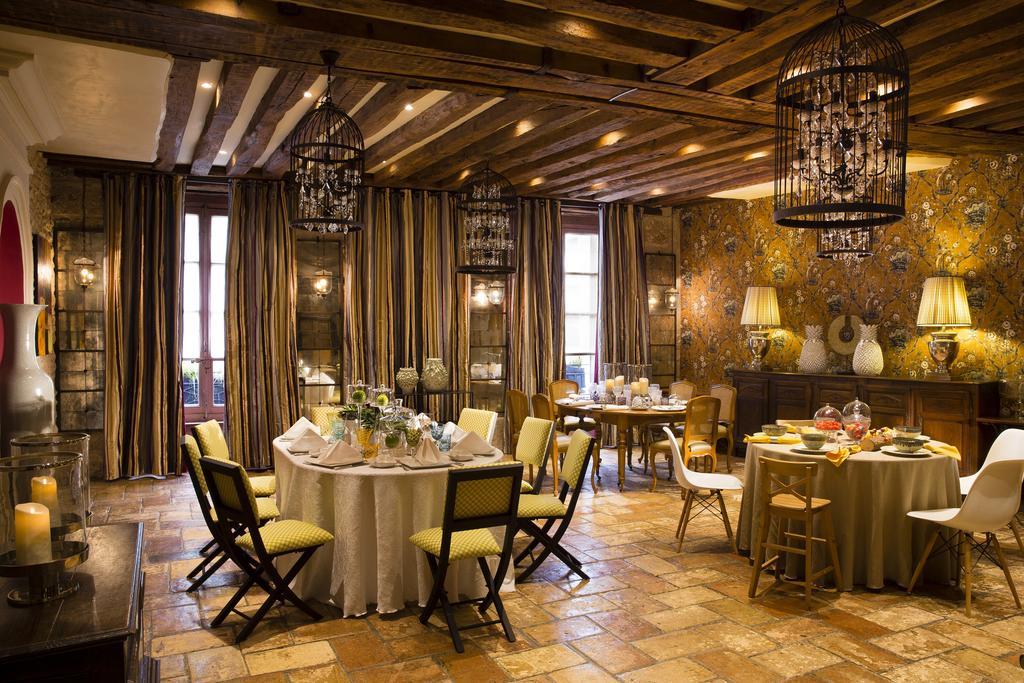 Hotel De France Angerville  ภายนอก รูปภาพ